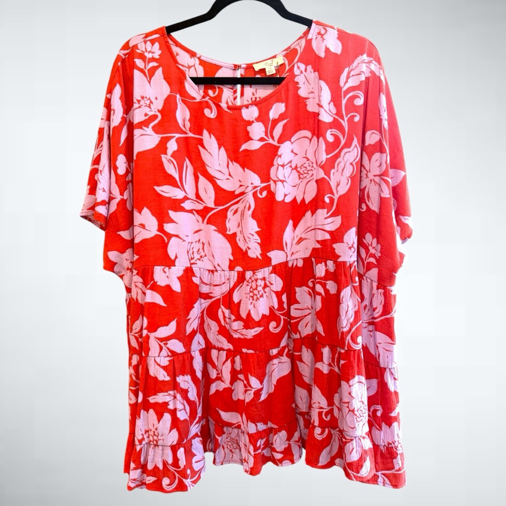 Easel Floral Baby Doll Short Sleeve Top in Persimmon Size 1X
